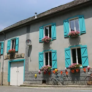 Hotel Les Deux Vélos Cyclelodge / Fietshotel, Biert